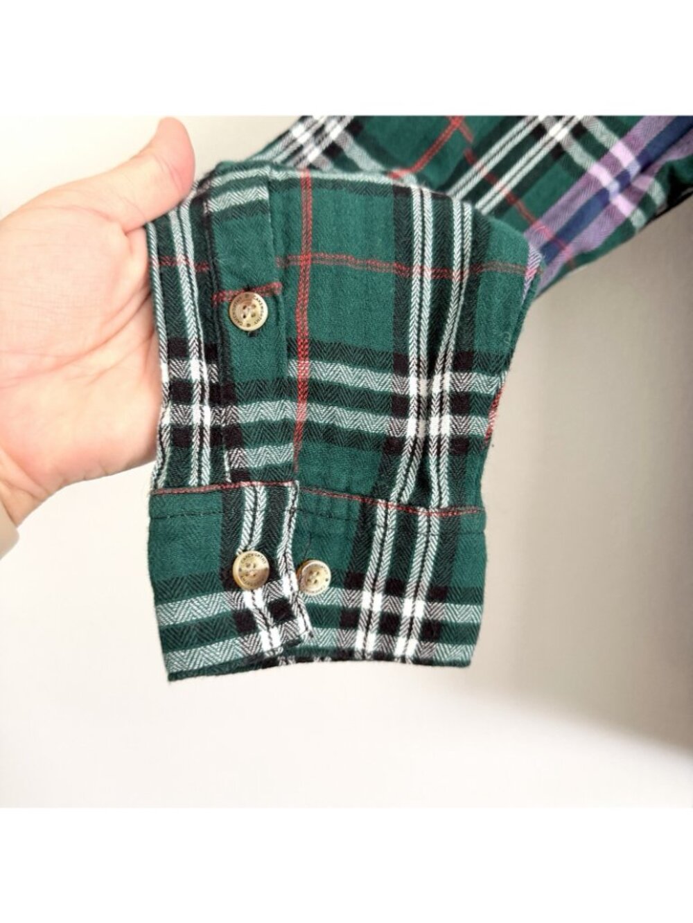 Disney Cakeworthy Haunted Mansion Green Plaid Shirt Button Down Size Small - Picture 6 of 6